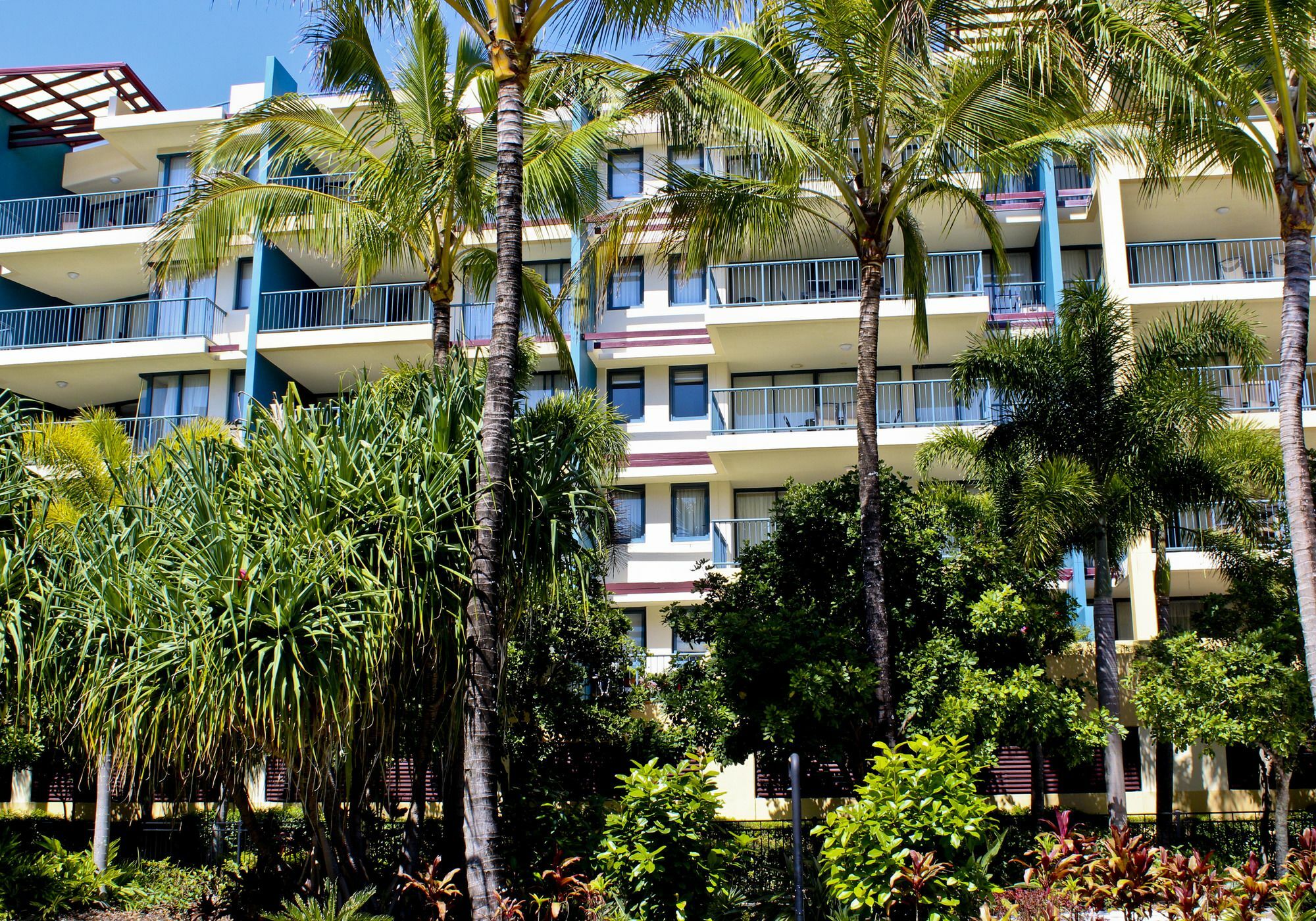 Oaks Sunshine Coast Seaforth Resort Alexandra Headland Exterior photo